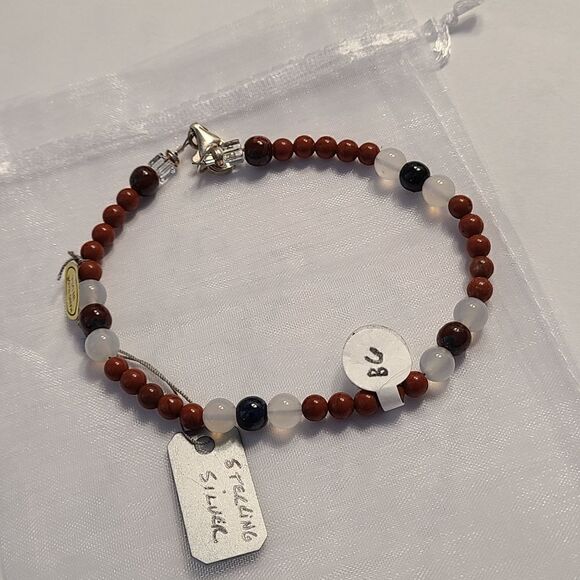 Red Jasper & White Agate Sterling Silver Bracelet - Picture 2 of 8